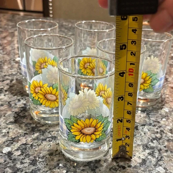 Vintage Corelle Sunsations Juice Glasses - Picture 3 of 4